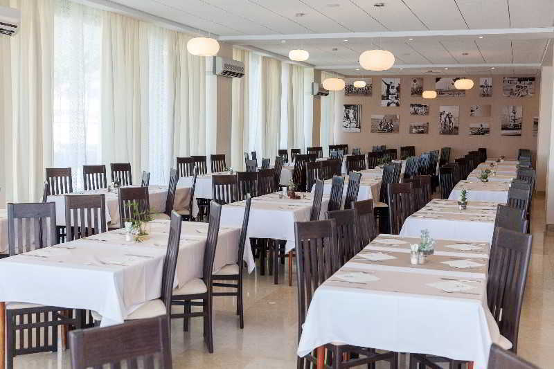 Omorika Hotel 4*