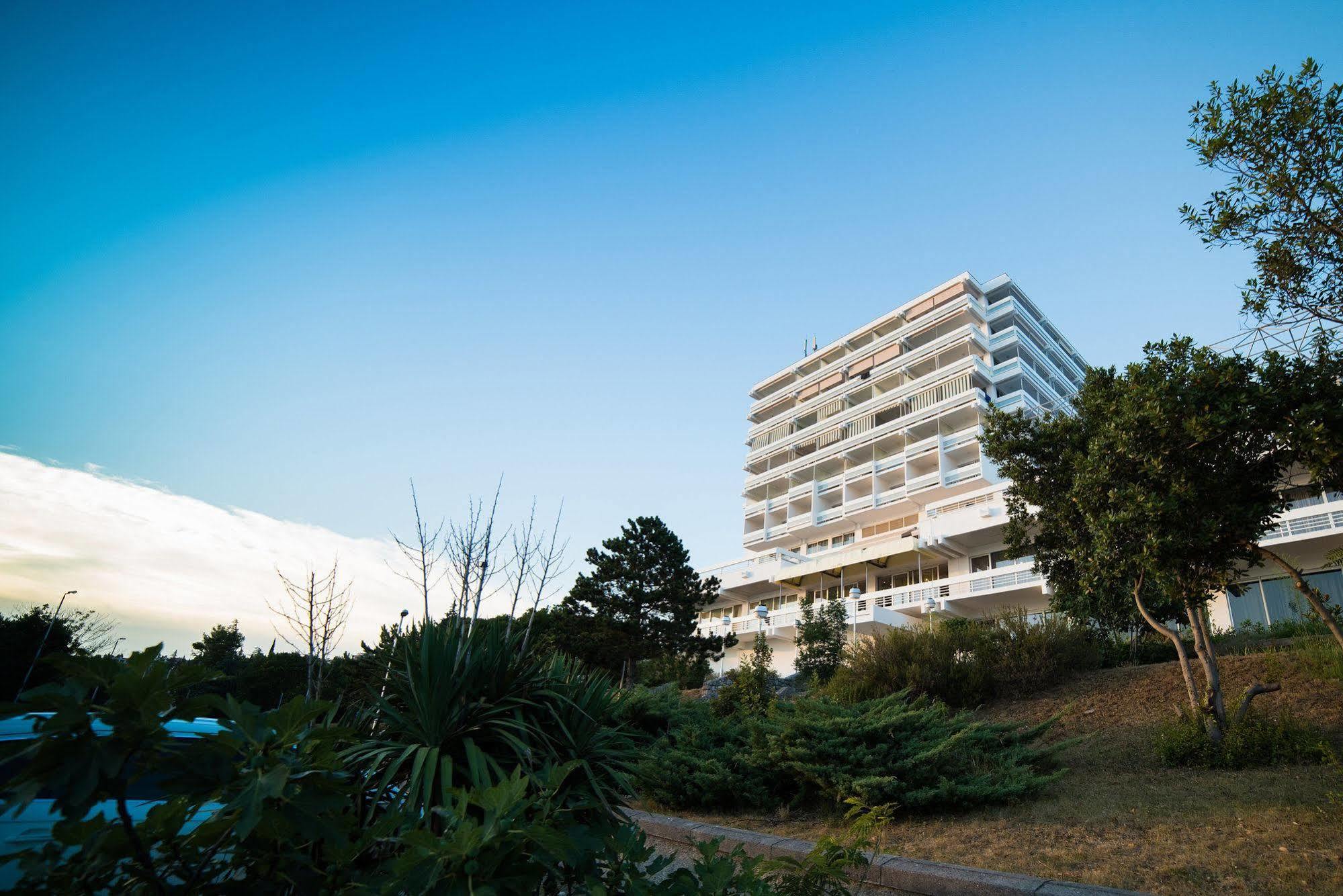 Omorika Hotel 4*